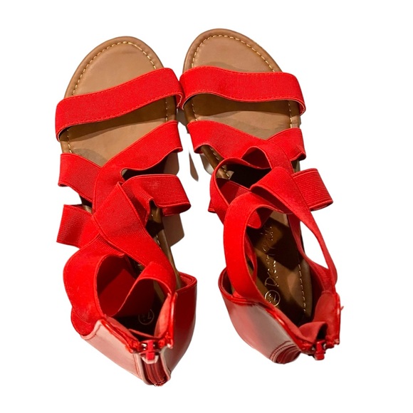 Red Sandals Elastic Strap Open Toe Low Wedge Sandals Back Zipper Shoes Size 7.5 - Picture 3 of 7